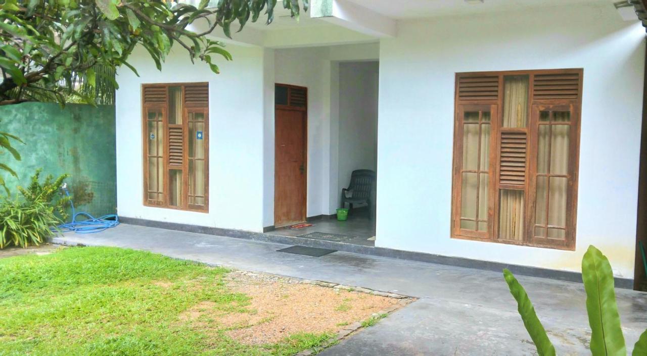Hector House Hotell Weligama Eksteriør bilde