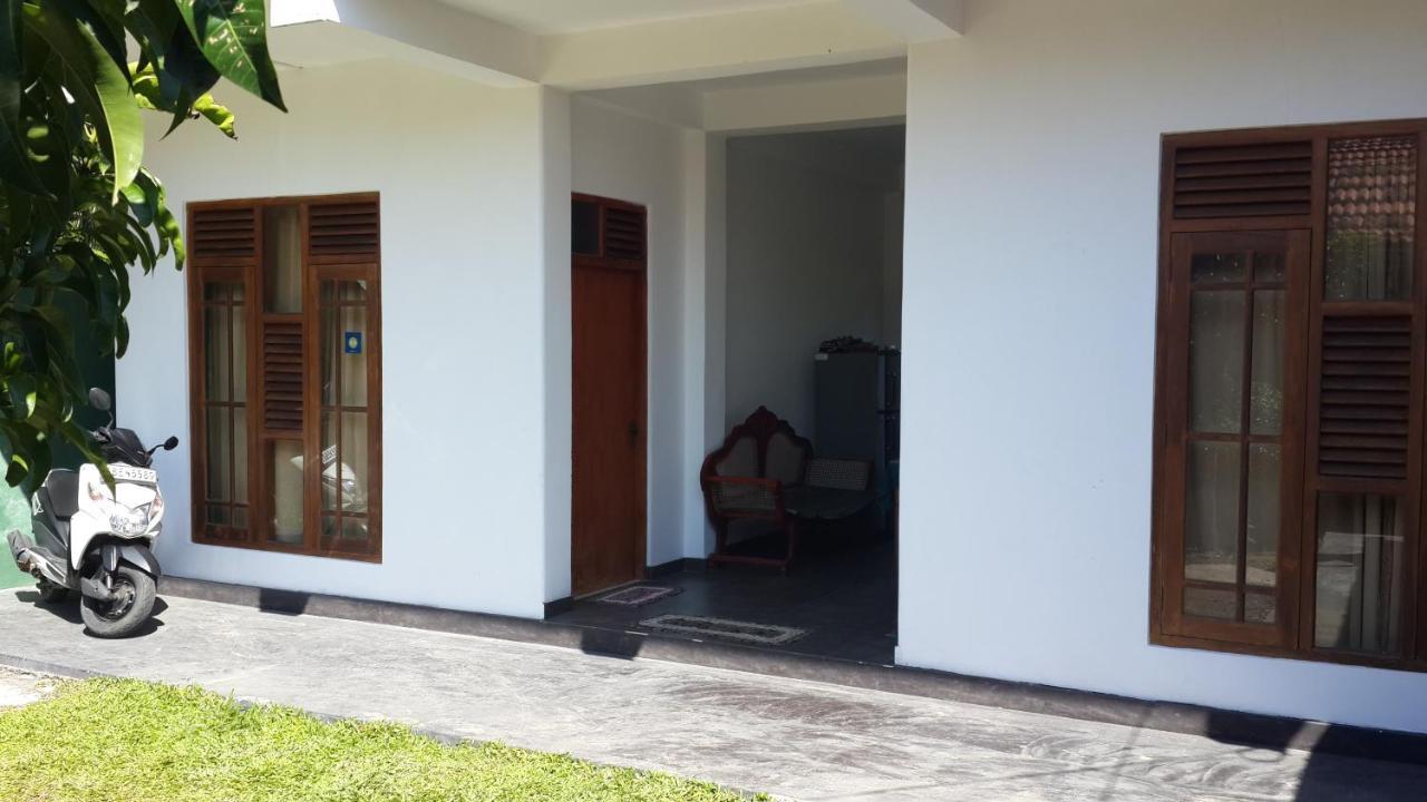 Hector House Hotell Weligama Eksteriør bilde