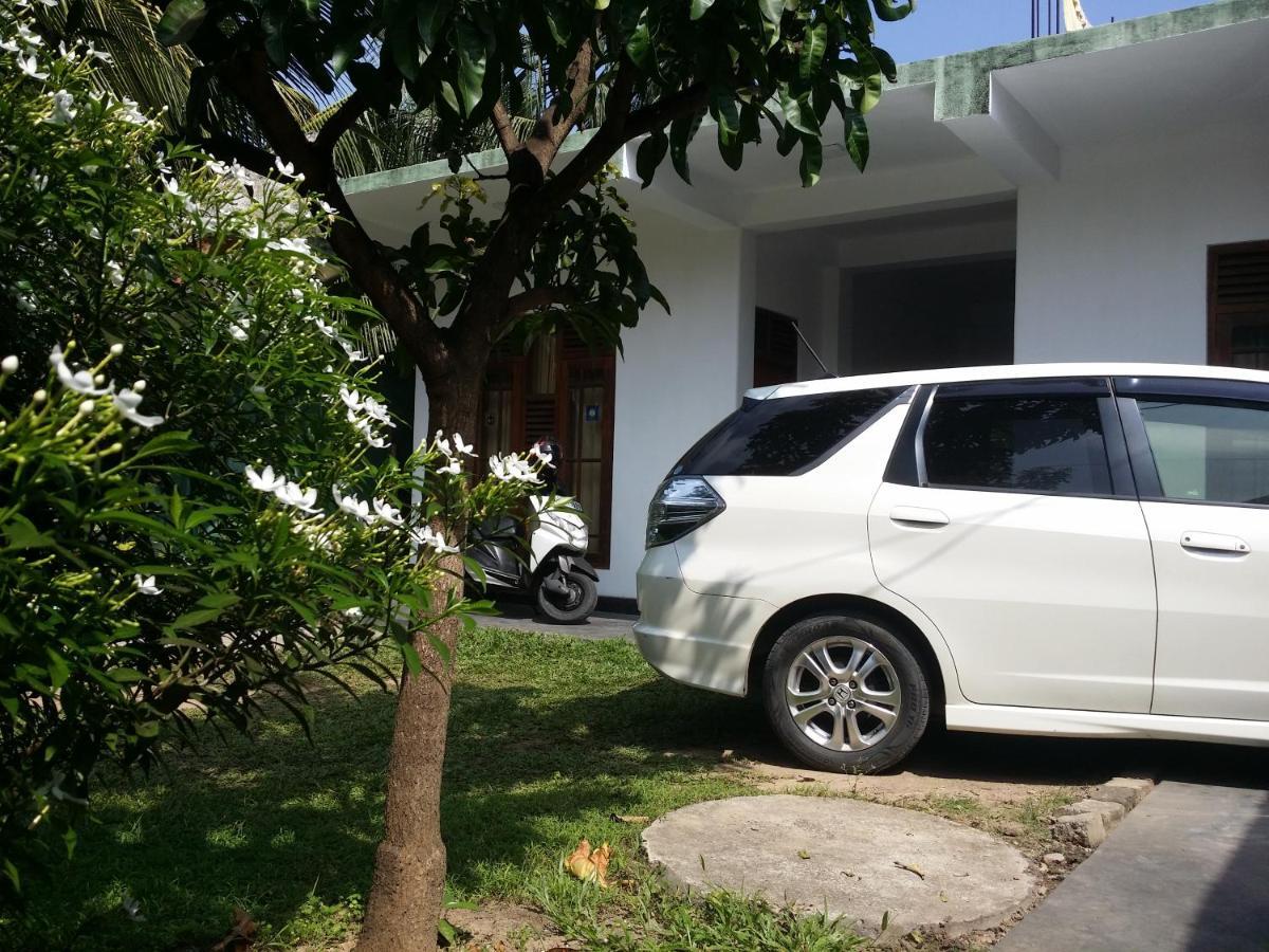 Hector House Hotell Weligama Eksteriør bilde